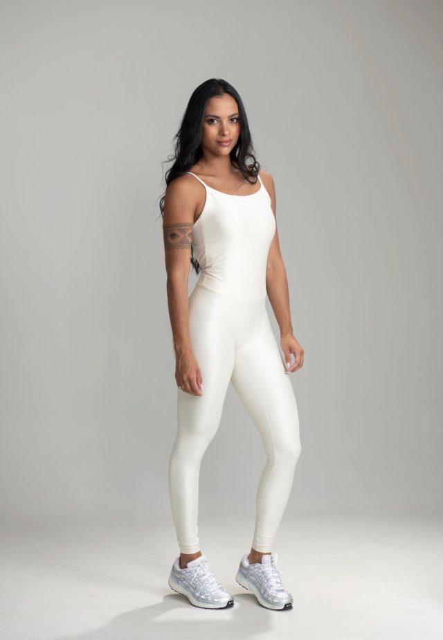 MACACÃO MICROCANELADO EMME OFF WHITE