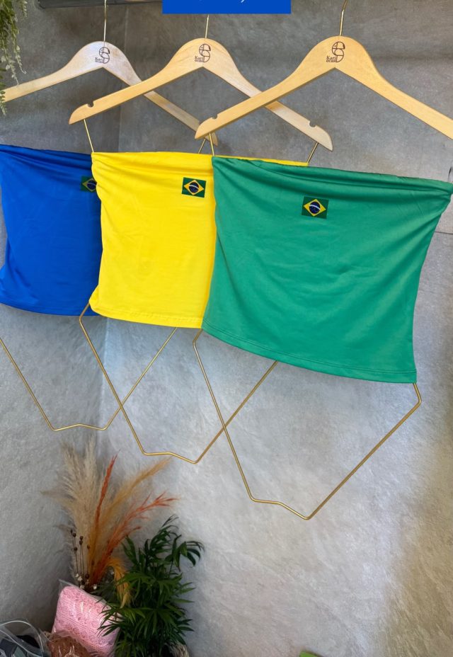 CROPPED TOMARA QUE CAIA BRASIL