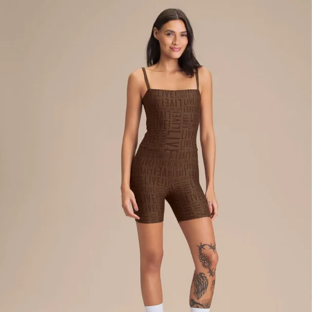 MACAQUINHO SHORTS MARROM LIVE